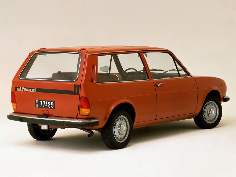  Alfa Romeo Alfasud Giardinetta 1978 года  (фото 3 из 3)